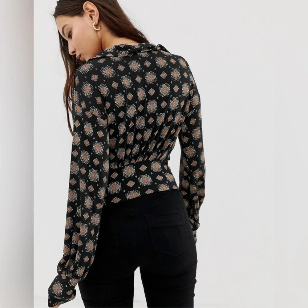 FREE PEOPLE FLATTERING PARTY TOP BOHO WASHED BLACK PRINT LONG SLEEVE LIGHTWEIGHT